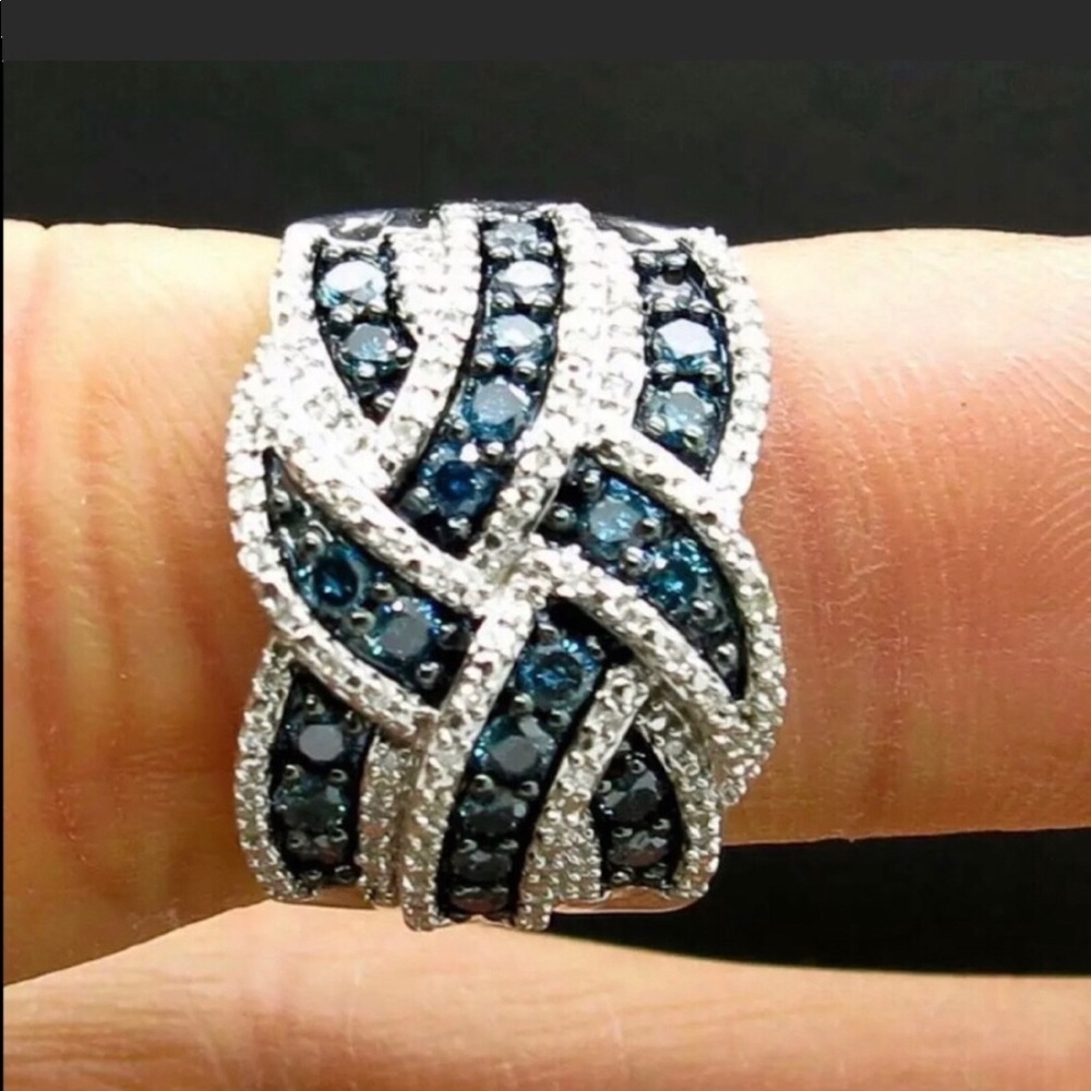 Beautiful.925 ring💍 - Picture 2 of 6